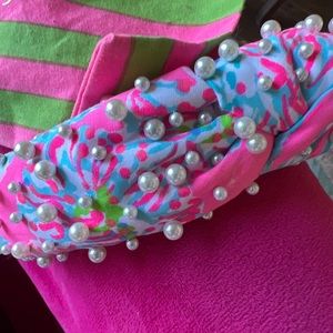 Lele sadoughi  and Lilly Pulitzer headband limited edition $75